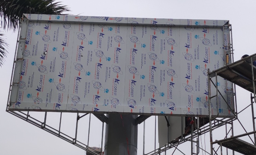 Nội Thất Phú Quý chuyên thi công biển quảng cáo