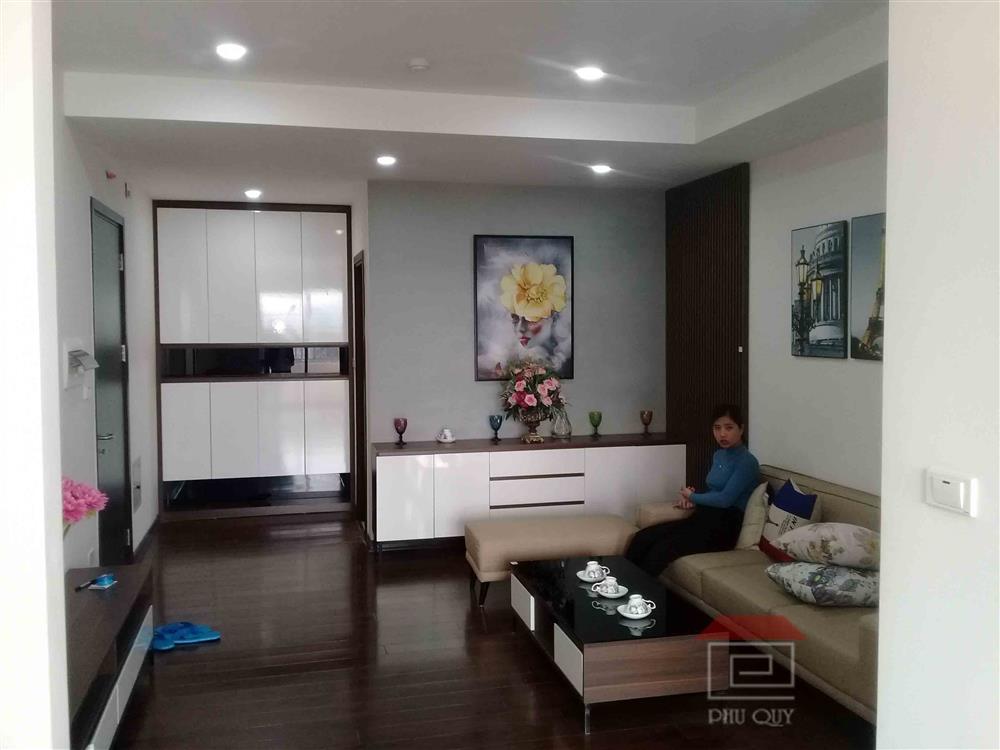 Lựa chọn thiết kế nội thất theo gam màu trung tính tạo ra nét thu hút cho căn hộ chung cư đẹp hài hoà